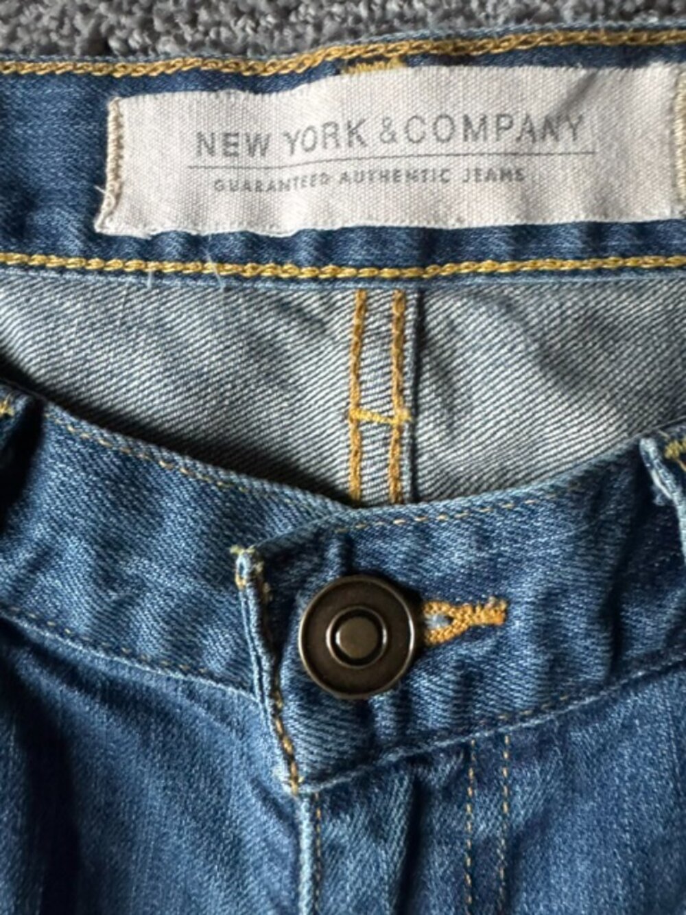 New York & Company - Guaranteed Authentic Boyfriend Jeans - Size 8/29. - Picture 5 of 12